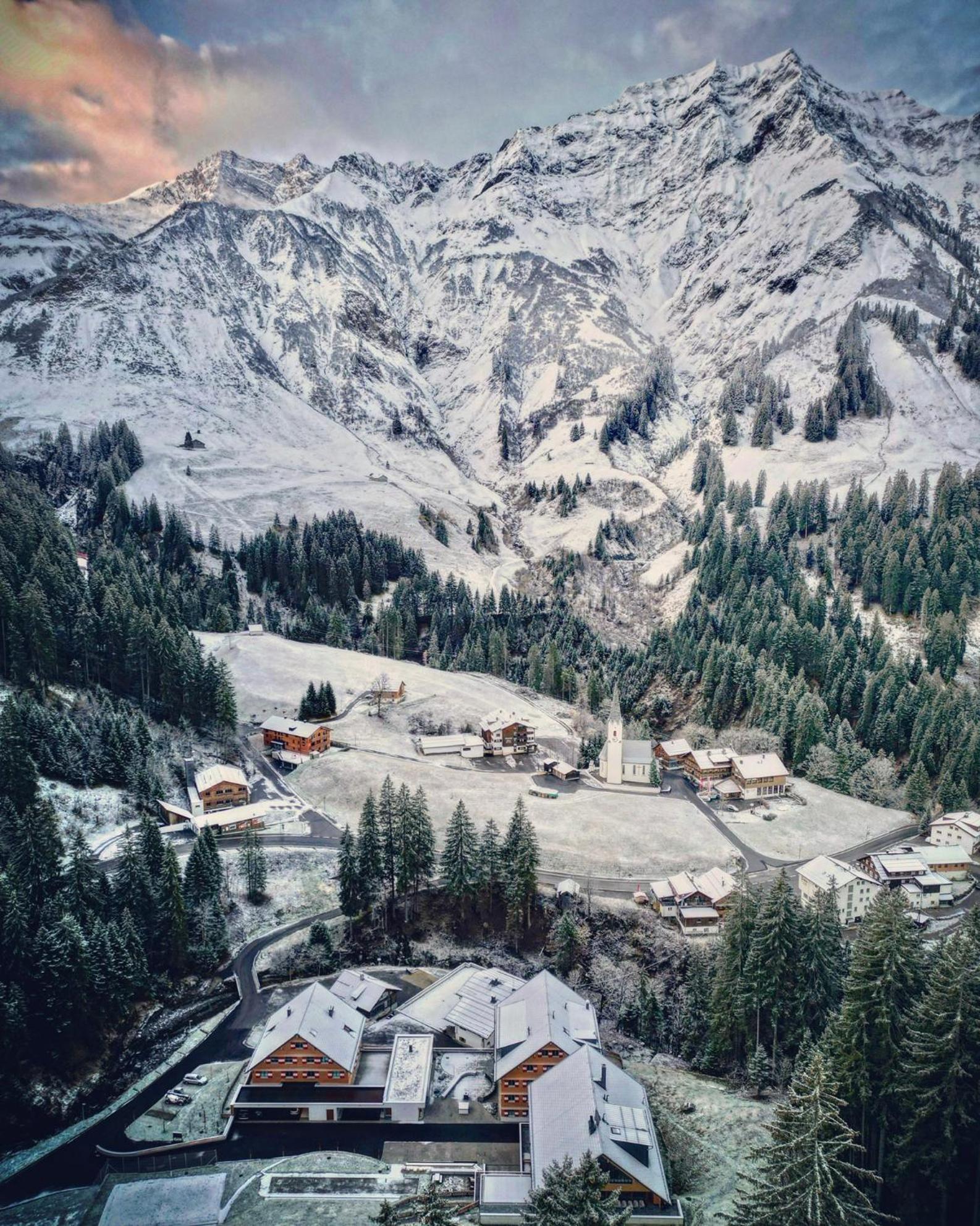 Berghaus Schroecken - Hotel Apartments Spa Екстериор снимка