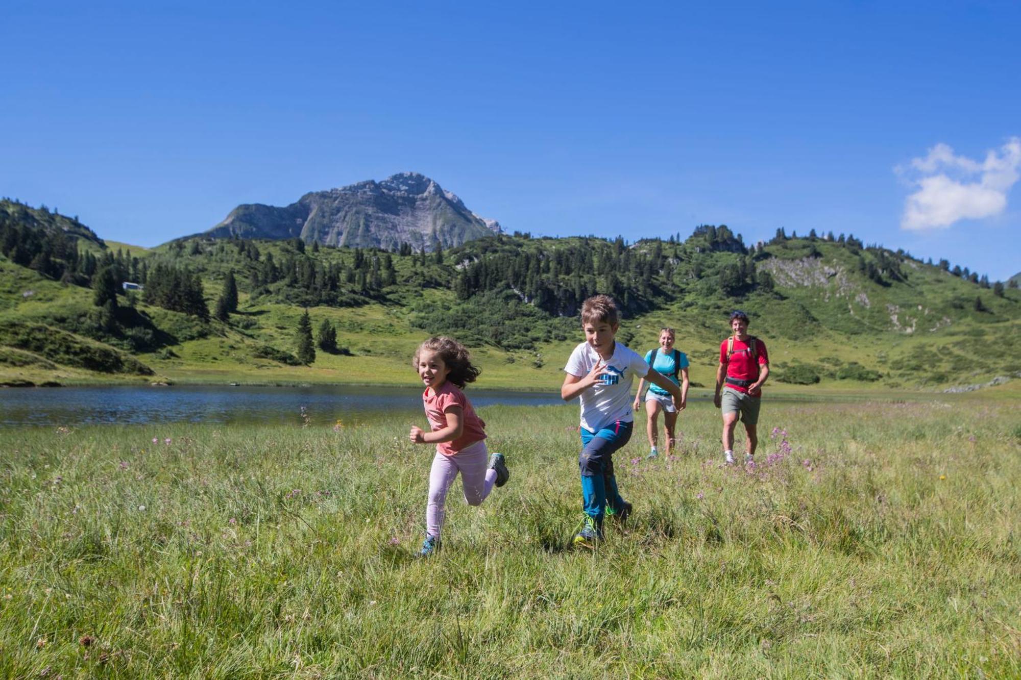 Berghaus Schroecken - Hotel Apartments Spa Екстериор снимка